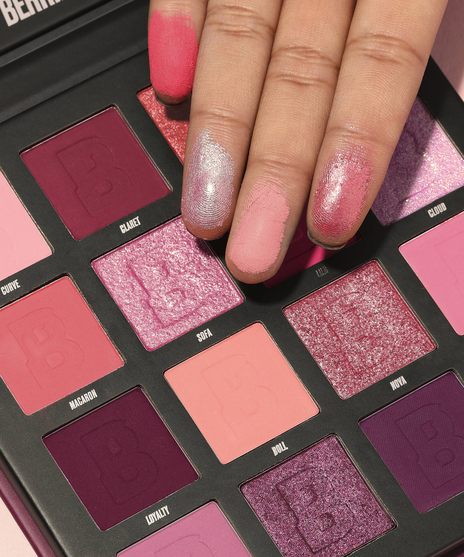 پالت سایه چشم ۱۶ رنگ Berries از Beauty Bay 3 پالت سایه چشم ۱۶ رنگ Berries از Beauty Bay - Image 3
